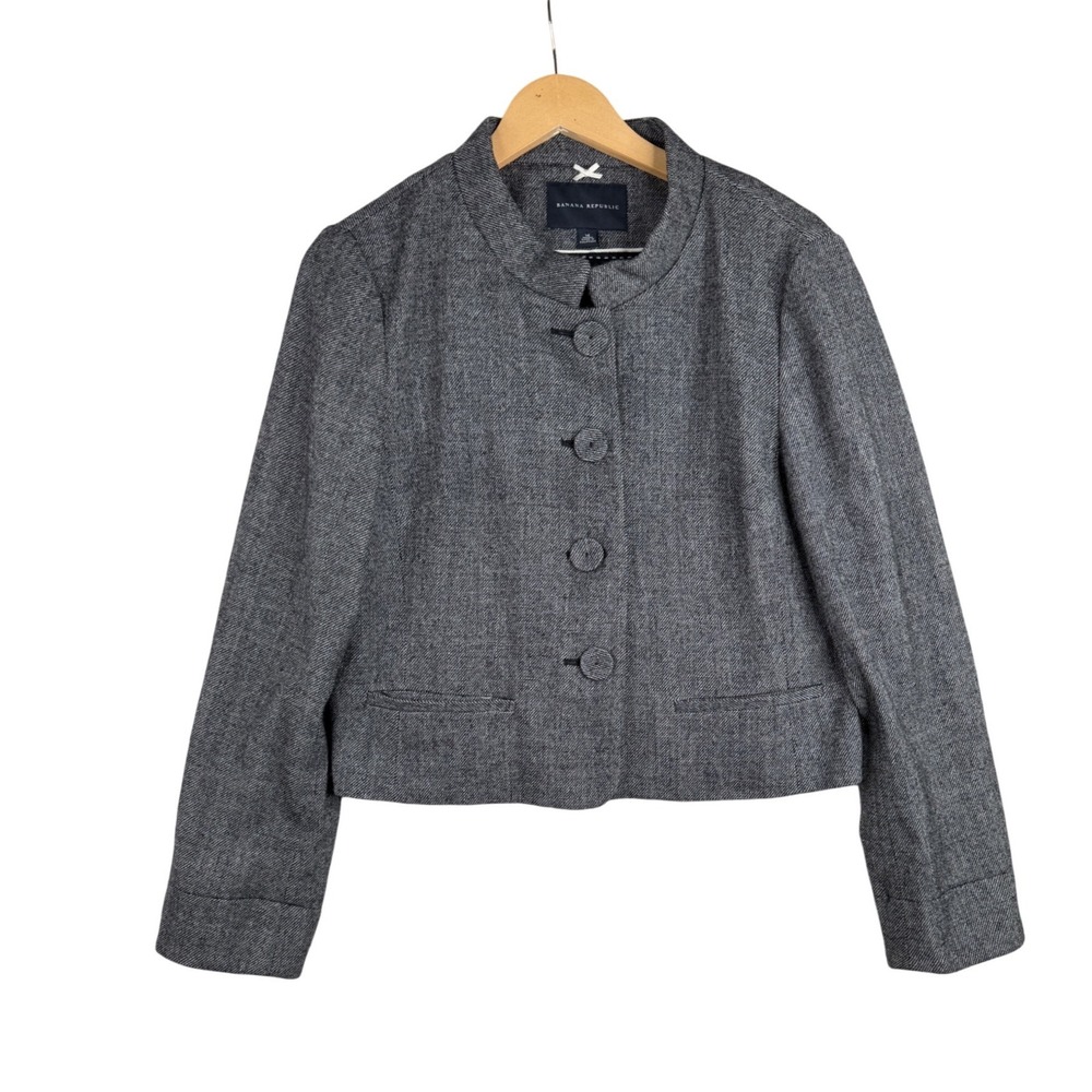 Banana Republic Wool Blend Four Button Closure Blazer size 14 Gray